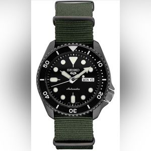 Seiko Men's Seiko 5 Sports Watch
